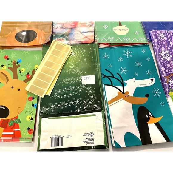 Christmas Paper Gift Bag Lot Of 35 Various Styles With Stickers And Gift Tags - Picture 2 of 6